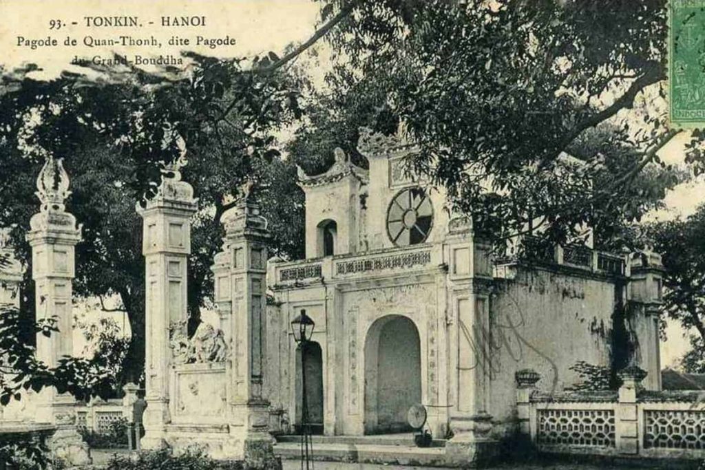 The Quan Thanh Temple in the past